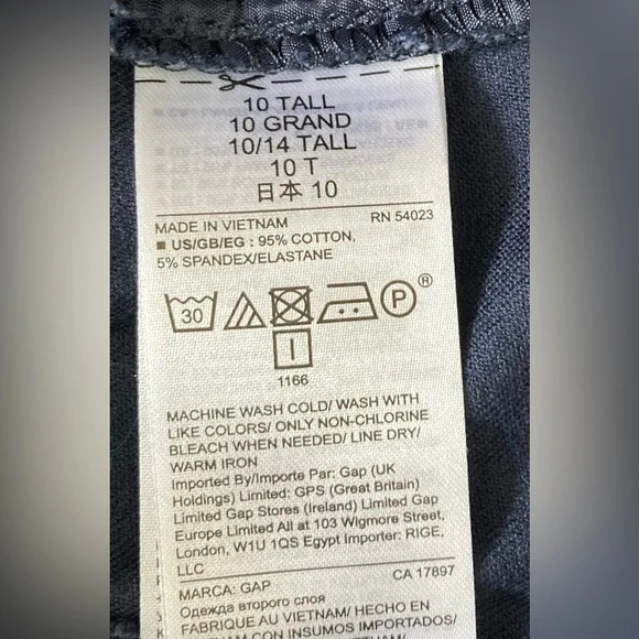 Gap women’s navy blue signature skinny pants, size 10 tall - Picture 7 of 8